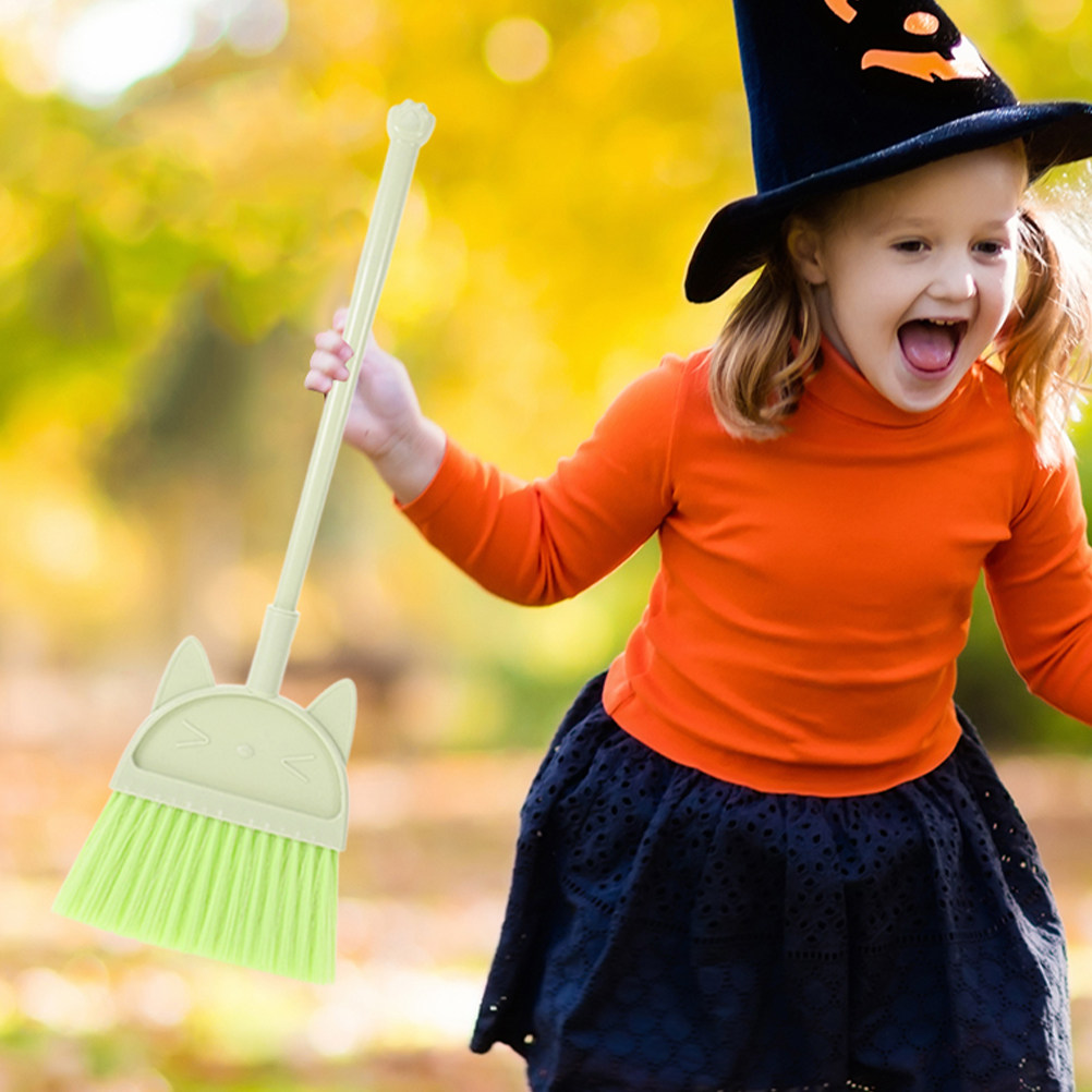 Zestaw 3 miotełek dla małych d – Kids Outdoor Broom recenzja i cena